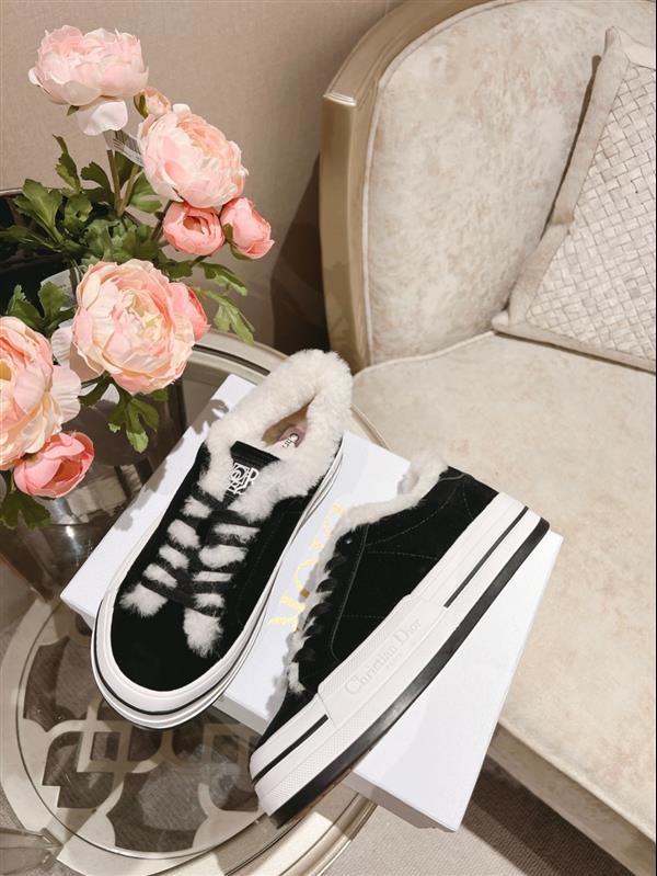 202435223653889 2402023